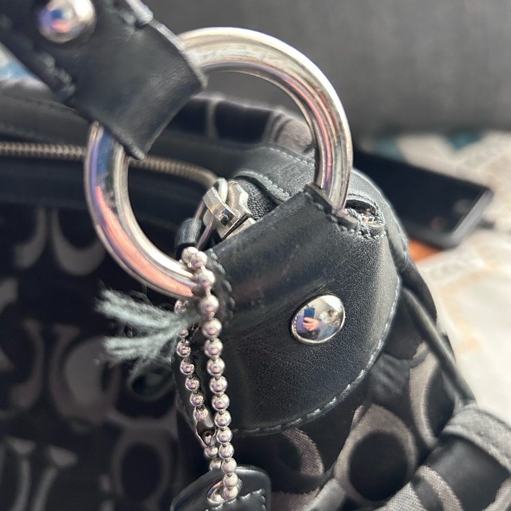 Coach Chelsea bag, USED Excellent shape - Picture 11 of 15